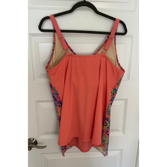 D & Co Beach Coral Tropical Print Tankini Swim Top Women’s 16 Adjustable Straps - Picture 2 of 9